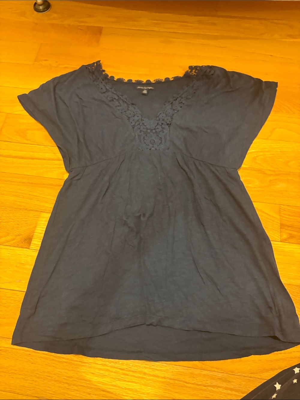 Women's Navy Crochet-Trim V-Neck Top Medium